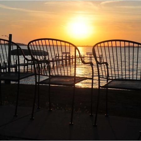 The South Shore Inn Клирлейк Удобства фото